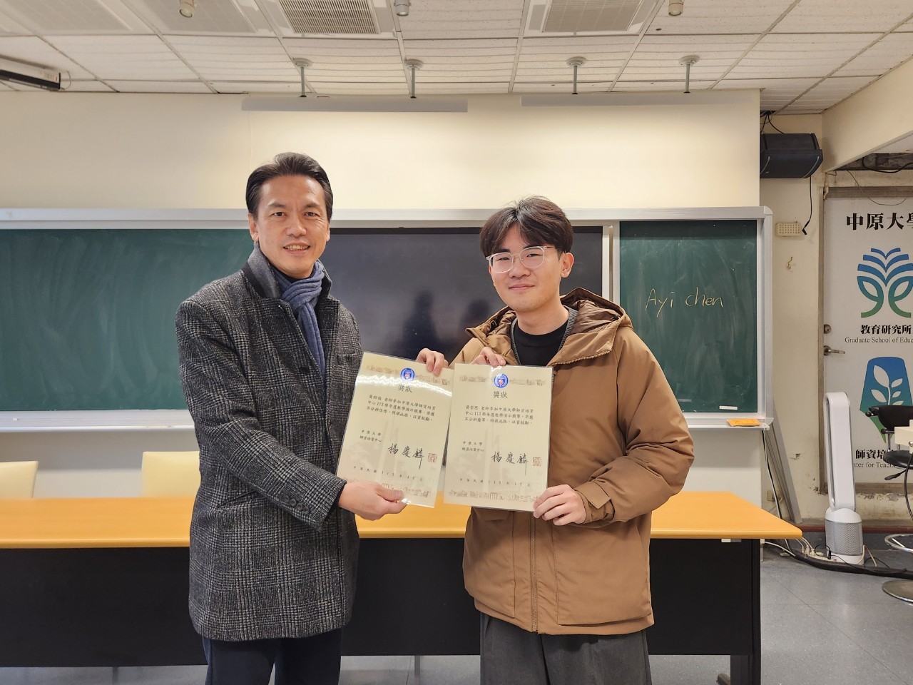 LINE_ALBUM_第五次返校座談_250110_27